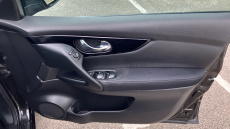Nissan Qashqai 1.2 DiG-T Acenta Premium 5dr Petrol Hatchback